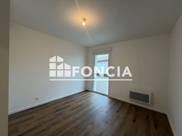 Location Appartement 3 pièces 70.5 m² - 2 RUE MARCEL DOUTRELIGNE Cholet 49300