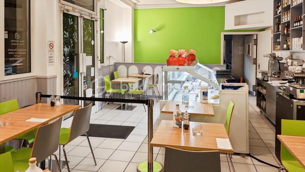 Local d activites de 70 m²