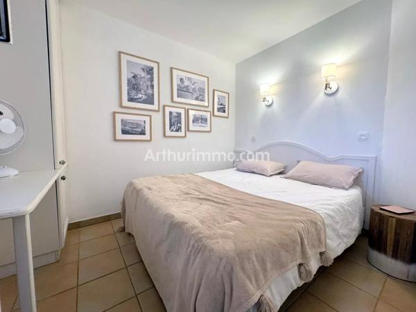 Vente                                                      Appartement
                        
                     2 pièces                      32 m2                     à Grimaud
