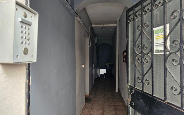 Appartement à vendre    2 pièces • 40,77 m2 Saint-Étienne