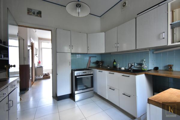 Maison
                                                                                                                                                                                                                                                                                                                        7 pièce(s)                                                                                                                                                                                                          4 chambre(s)                                                                                                                                                                                                          150  m²