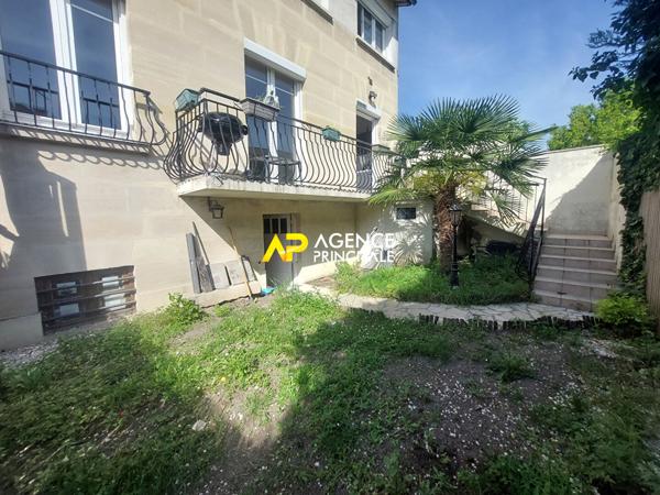 BEZONS _ Maison de ville 4 pièces 2 chambres 288 750 € **  - Référence  4499