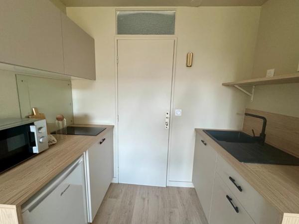 Appartement à louer studio - 12 m²