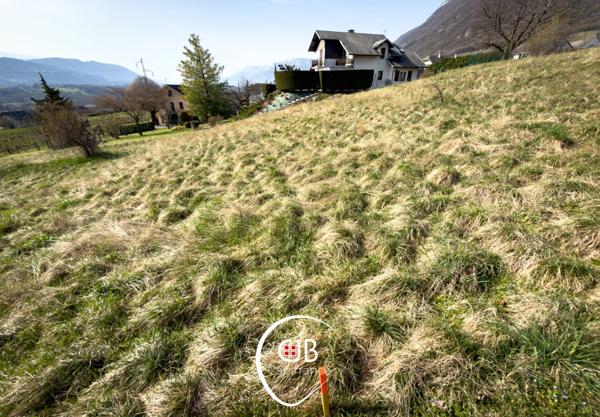Terrain à vendre Cruet – 720 m² viabilisé avec vue dégagée