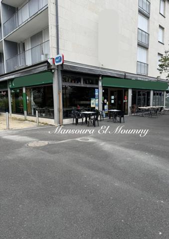 A VENDRE – FOND DE COMMERCE BAR BRASSERIE AVEC LICENCE IV – EMPLACEMENT STRATÉGIQUE 🍽️