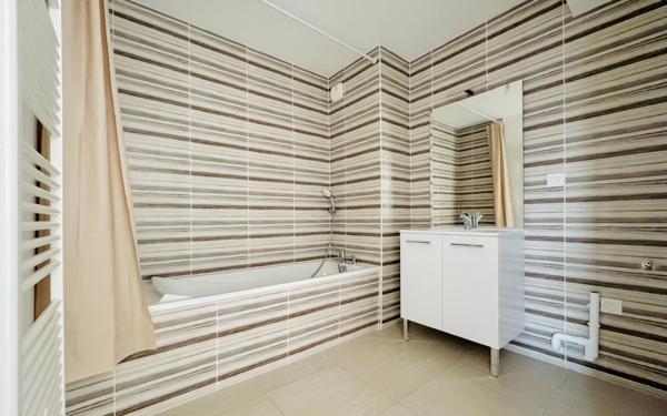 Appartement à louer    3 pièces •  Strasbourg