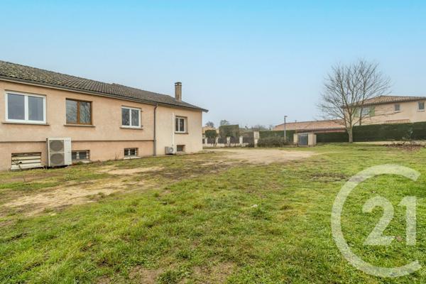 Maison à vendre  9 pièces - 245,70 m2 JASSANS RIOTTIER - 01