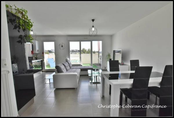 Dpt Hérault (34), à vendre MONTPELLIER appartement T3 de 62 m² - Terrasse de 12,5m²