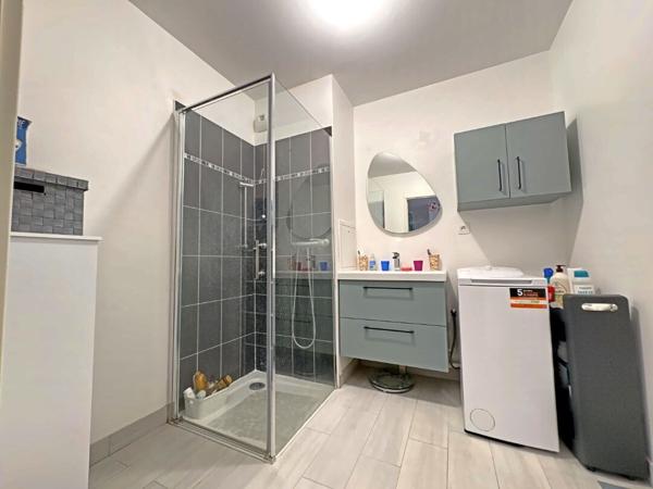 Exclusivité NESTENN : Superbe appartement 3 pièces à louer à Reims, proche commodités et écoles