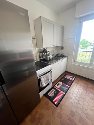 Exclusivité NESTENN : Superbe appartement 3 pièces à louer à Reims, proche commodités et écoles