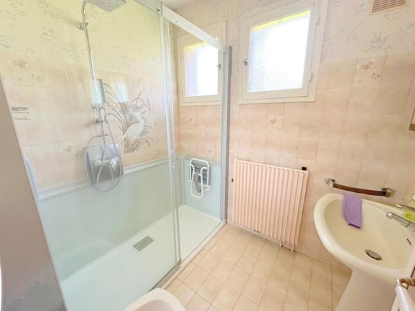 Maison Chaumont En Vexin 5 pièce(s) 132.59 m2