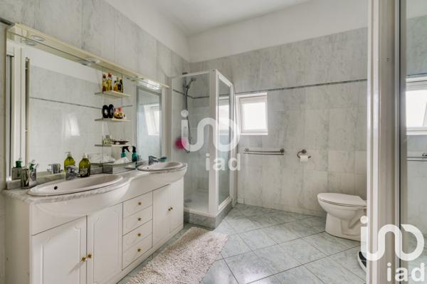 Maison à vendre 11 pièces 323 m² Dampmart