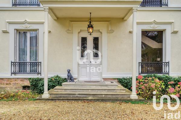 Maison à vendre 11 pièces 323 m² Dampmart