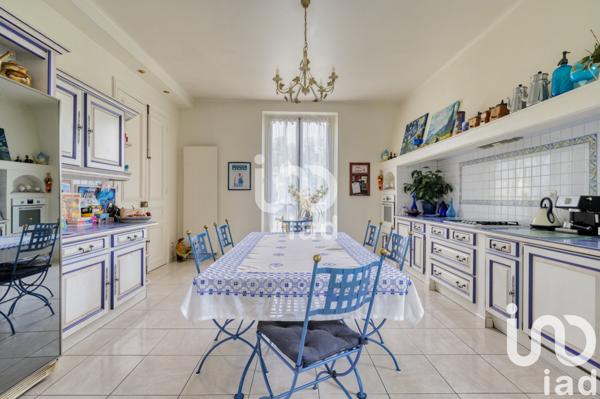 Maison à vendre 11 pièces 323 m² Dampmart