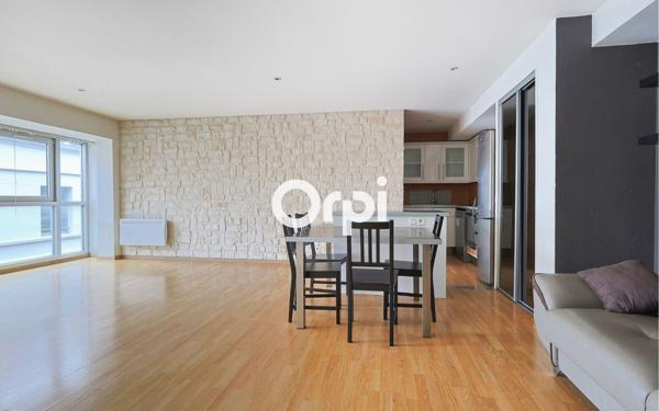 Appartement à vendre    3 pièces • 70,09 m2 Lille