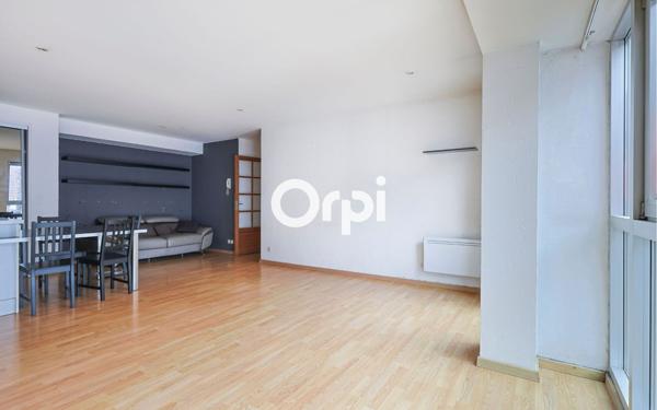 Appartement à vendre    3 pièces • 70,09 m2 Lille