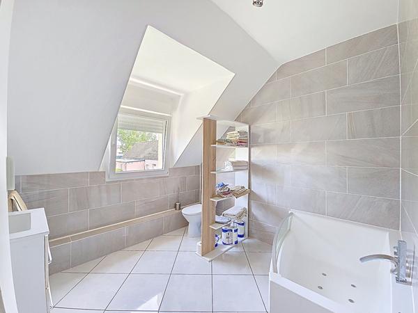 À vendre Maison contemporaine de 2012, Secteur Maison Blanche, RN12 ligne N, Vernouillet / Dreux