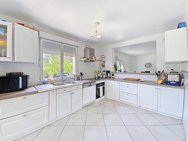 À vendre Maison contemporaine de 2012, Secteur Maison Blanche, RN12 ligne N, Vernouillet / Dreux