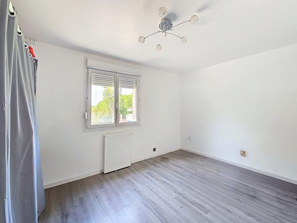 À vendre Maison contemporaine de 2012, Secteur Maison Blanche, RN12 ligne N, Vernouillet / Dreux