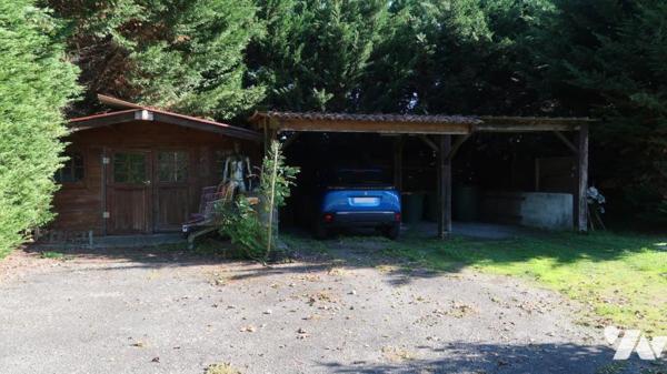 TERVAL, SUR PLUS DE 3 HECTARES, MAISON DE CAMPAGNE COMPRENANT UN PLAN D'EAU, UN BOIS ET UNE PRAIRIE.