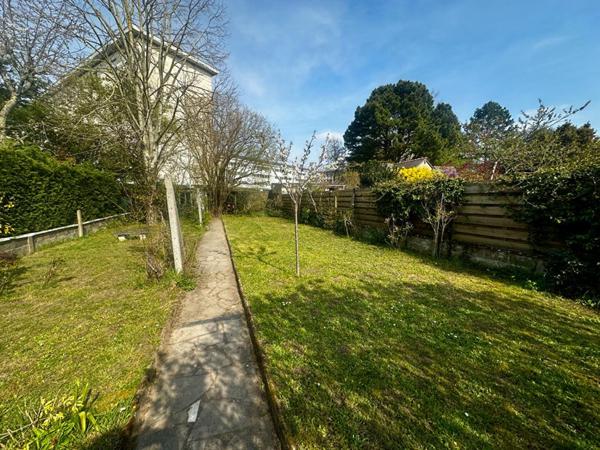 Maison Angers 9 pièce(s) 150 m2