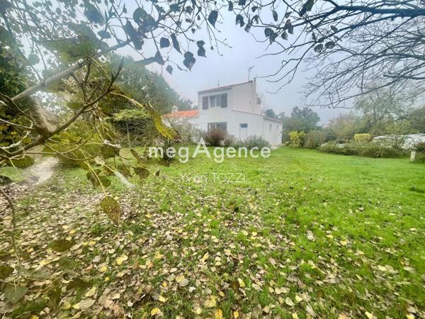 Maison à Les Sables-d'Olonne, 85100 - 6 pièces 140m²