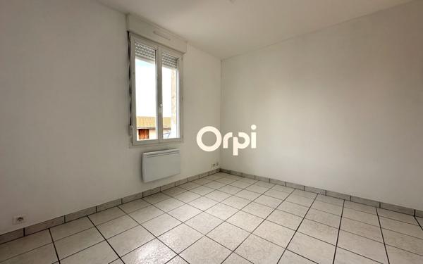 Appartement à louer    2 pièces •  Courmelles