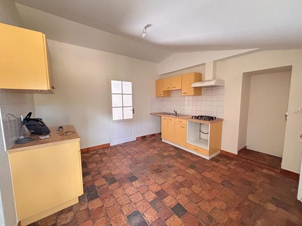 LA BOISSIERE DES LANDES, maison 4 ch (SH : 150 m²)