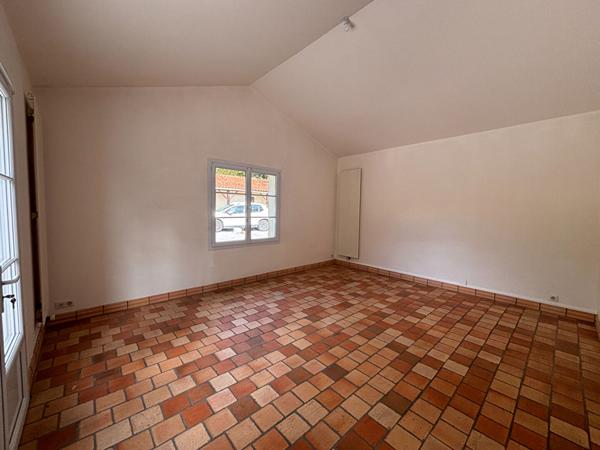 LA BOISSIERE DES LANDES, maison 4 ch (SH : 150 m²)