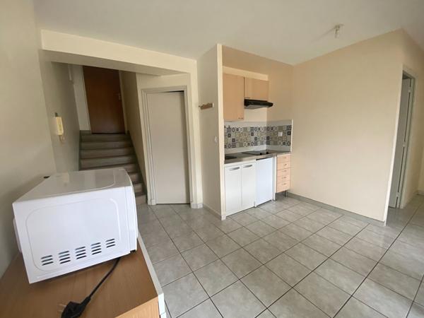 86200 LOUDUN Appartement Loudun 2 pièce(s) 35.89 m2