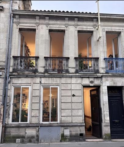 Immeuble · Vente Bordeaux (33000) 148m²