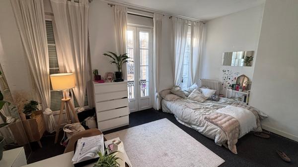Immeuble · Vente Bordeaux (33000) 148m²