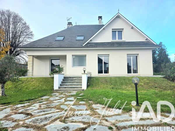 Maison à vendre 6 pièces 199 m² Les Abrets en Dauphiné