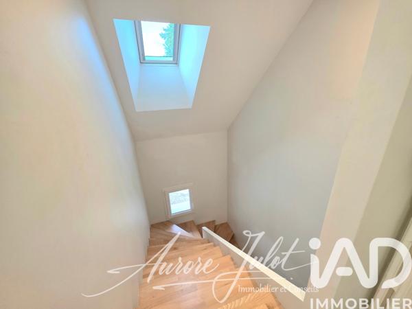 Maison à vendre 6 pièces 199 m² Les Abrets en Dauphiné