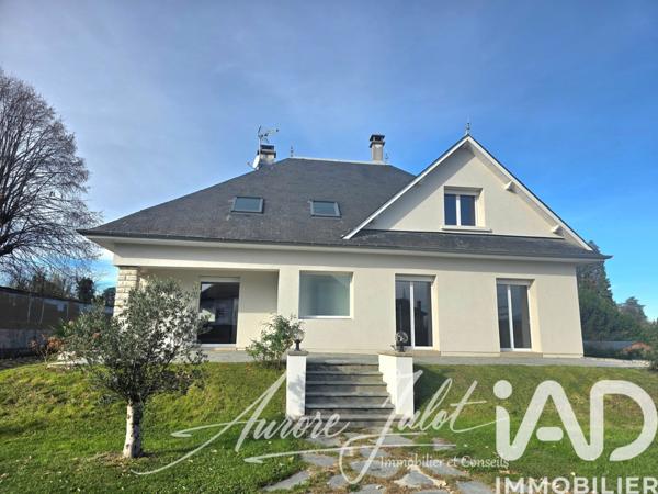 Maison à vendre 6 pièces 199 m² Les Abrets en Dauphiné