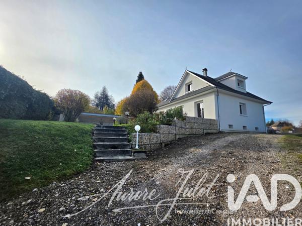 Maison à vendre 6 pièces 199 m² Les Abrets en Dauphiné