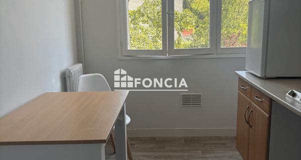 À vendre Studio 27.5 m² - Valence 26000
