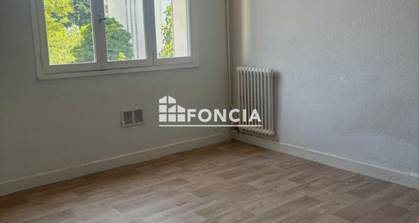 À vendre Studio 27.5 m² - Valence 26000