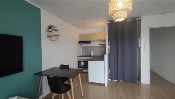 Appartement à louer |  LA RICHE |  1 pièce | 27 m²