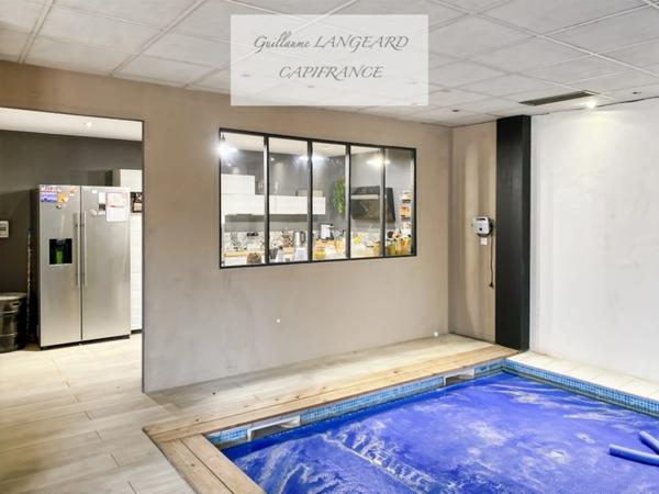 Appartement à vendre 4 pièces OYONNAX (01) - 168 m2 avec piscine intérieure