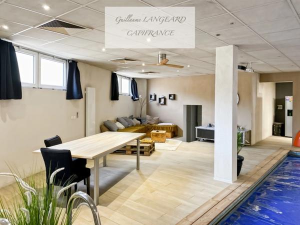 Appartement à vendre 4 pièces OYONNAX (01) - 168 m2 avec piscine intérieure