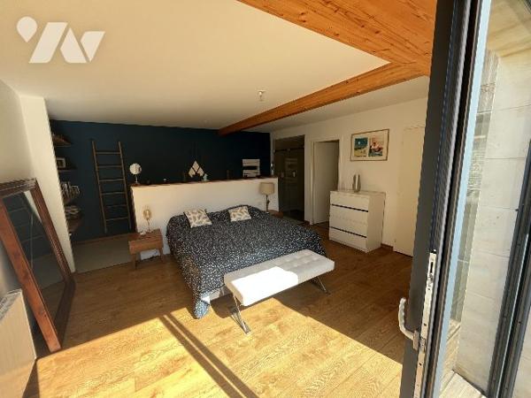 MAISON D'ARCHITECTE 127 m² sur 1900 m² de TERRAIN