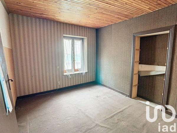 Maison de village 10 pièces de 227 m² à Saint-Pierre-de-Bœuf (42520)