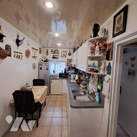 Sur la commune de BONDY (Seine Saint Denis) Appartement en RDC (ex local médical) de 3PP et réserve