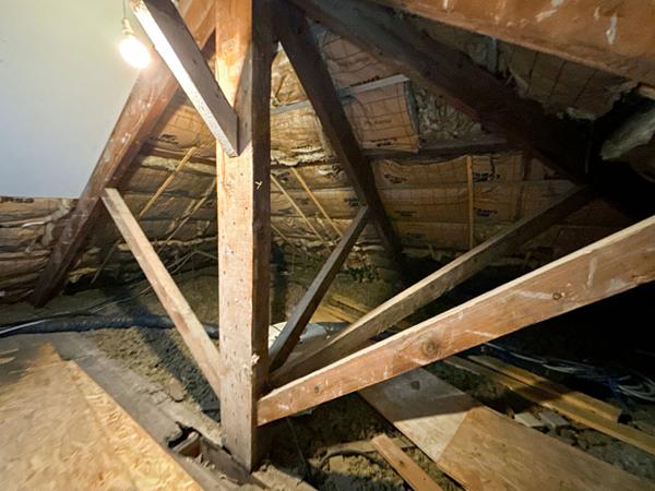 Maison T5 + studio 13015 Marseille