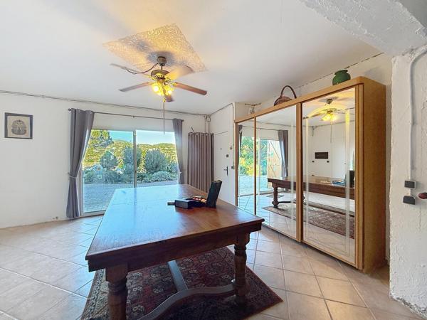 Maison à vendre  7 pièces - 242 m2 CAVALAIRE SUR MER - 83