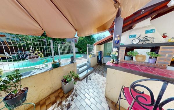 Vente Villa Piscine et garage Bompas   