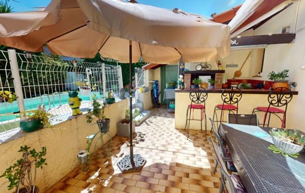 Vente Villa Piscine et garage Bompas   