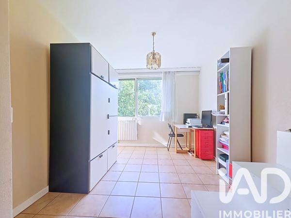 Appartement à vendre 4 pièces 84,23 m² Vaires-sur-Marne