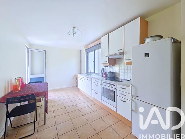 Appartement à vendre 4 pièces 84,23 m² Vaires-sur-Marne